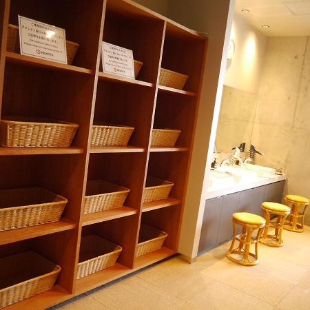 Hearts Capsule Hotel & Spa Hakata Фукуока Екстериор снимка