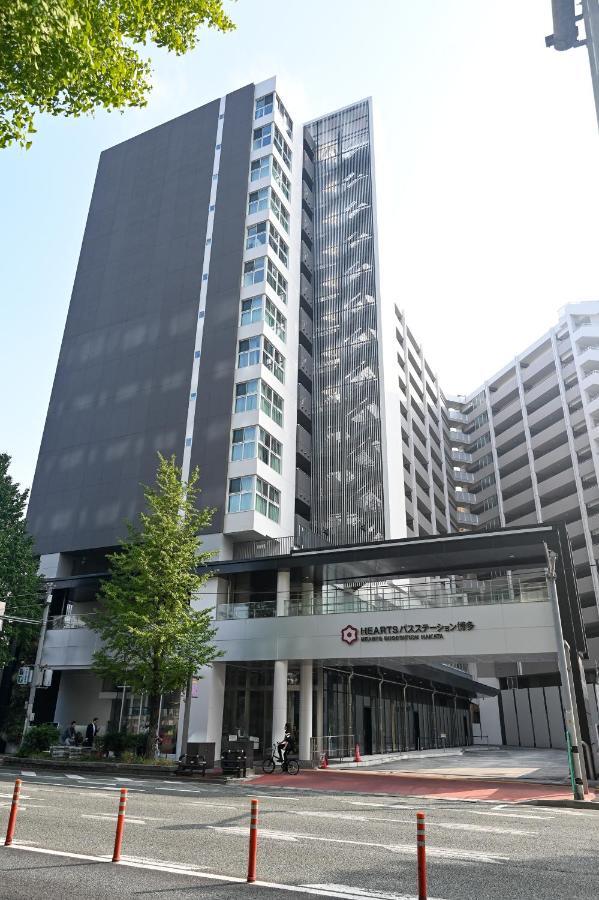 Hearts Capsule Hotel & Spa Hakata Фукуока Екстериор снимка